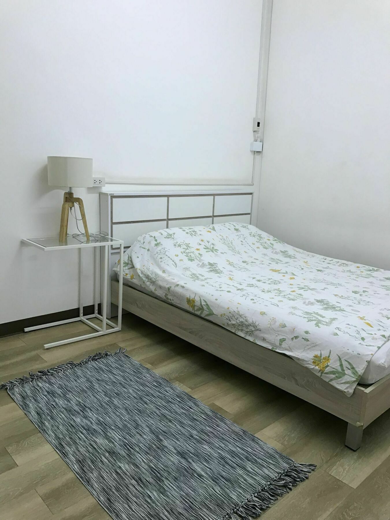 Green Home Hostel And Massage Бангкок Екстер'єр фото
